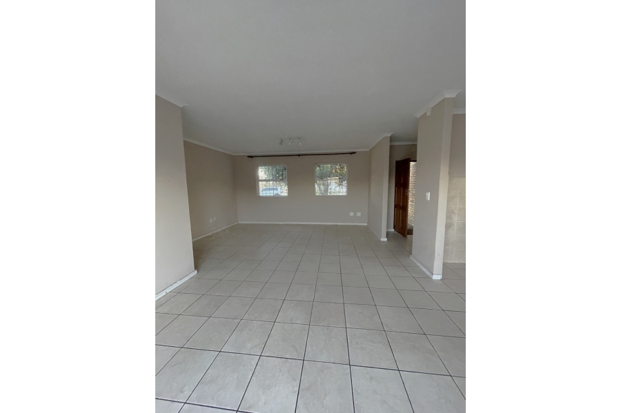 3 Bedroom Property for Sale in Windsor Park Estate Western Cape